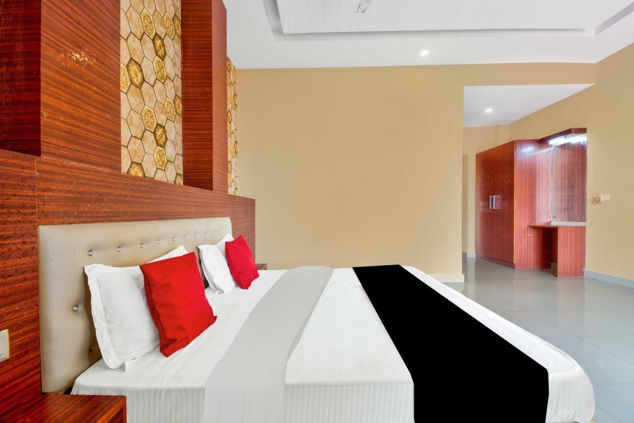 Capital O 40833 Maharaja Hotel & Restaurant Kashipur Екстер'єр фото